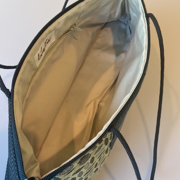 Lil Bee Handbag - Picture 3 of 5